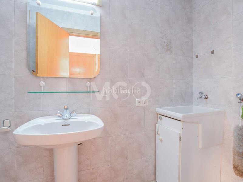 Foto 3747b2af-01ee-4b0e-9885-de443e875e6c. Haus mit heizung parking in Estadi-Santa Anna Vic