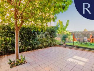 Casa en Estadi-Santa Anna. Casa en venda a vic