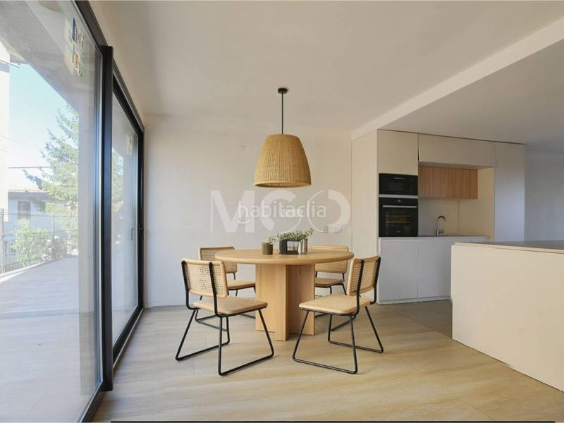 Foto ddb10588-3938-4657-827b-2655462f7d53. House with parking in Gurb