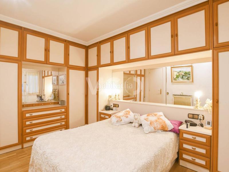 Foto ea33fe2c-94bd-4944-9b66-9bb02875c855. Appartement avec chauffage dans Estadi-Santa Anna Vic