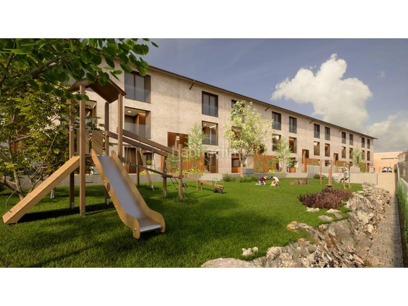 Foto 0620fd15-f973-4f45-89b3-ef0aa78f747c. Piso  en venta en caputxinssanta clarahospital en Vic