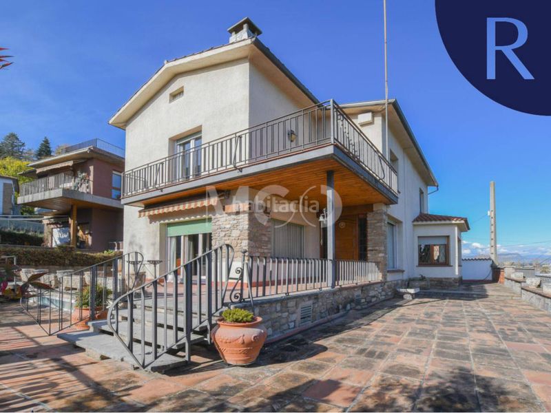 Foto de9f3f8c-a9fa-431a-ba26-d4b4f35f7c0c. Casa amb calefacció aparcament a El Sucre-El Nadal Vic