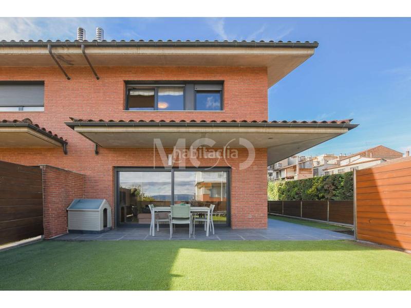 Foto 1a0acd62-275b-413e-9cfc-7127a8569431. Maison avec chauffage parking dans Sant Hipòlit de Voltregà