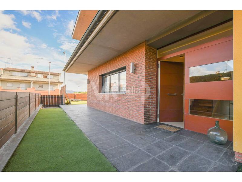 Foto b499262a-4911-4e66-a31c-65bd73b833f7. Maison avec chauffage parking dans Sant Hipòlit de Voltregà