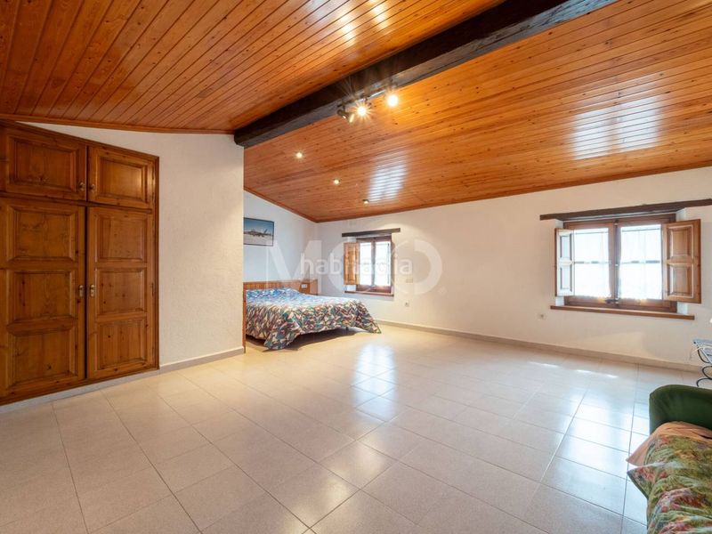 Foto 98f086cb-93a0-47e1-b41a-01523a688681. Casa a plaza major 3 a Rupit i Pruit