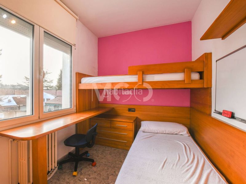 Foto afd07630-a956-4b87-97e9-e4d834bac4ee. Casa amb calefacció aparcament a Sant Julià de Vilatorta