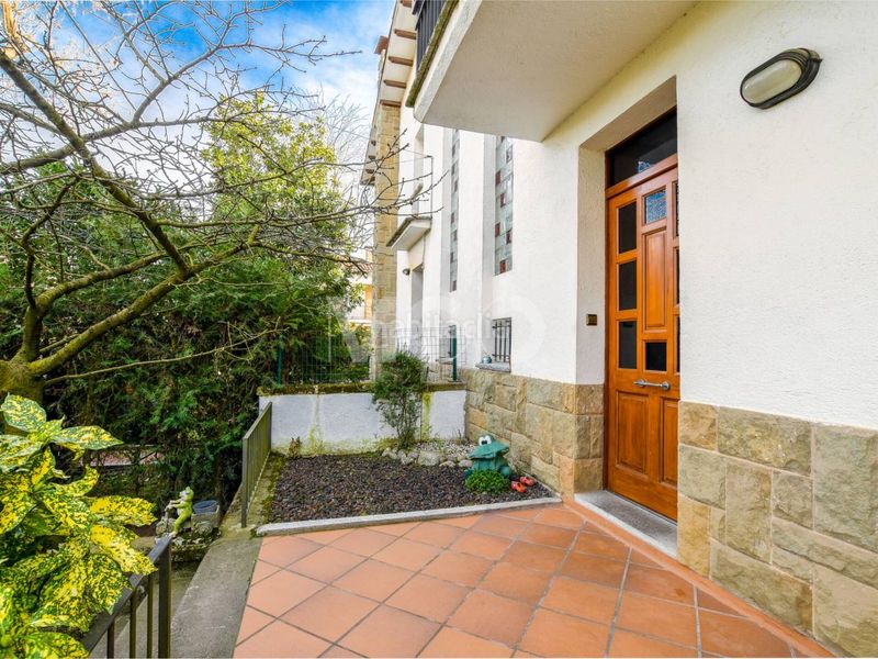 Foto e6dd2f17-5085-4aff-93e7-241bc6ebf25a. Casa amb calefacció aparcament a Sant Julià de Vilatorta