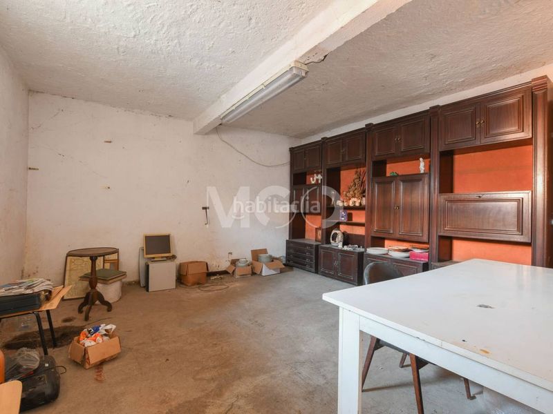 Foto b54ca6e9-a0f6-4886-ad3e-a812eadf5ffa. Masia a calle gurri sn a Caputxins-Ambulatori Vic