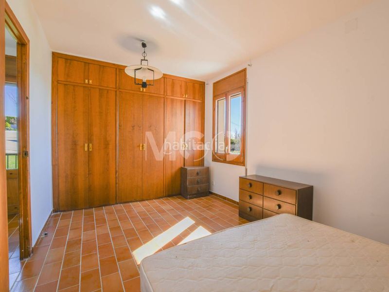 Foto c212e187-eec4-4e08-8caf-68de6a4a12e9. Casa amb aparcament a Sant Boi de Lluçanès