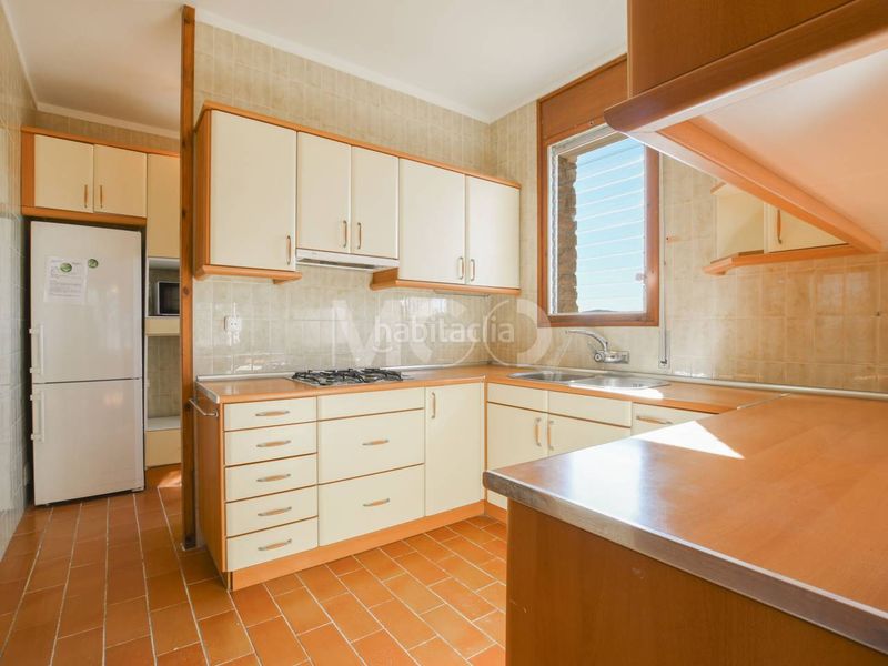 Foto de55f3b0-0a3d-464c-8833-9c7f6bbc39be. Casa amb aparcament a Sant Boi de Lluçanès