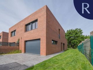 Maison  Calle cadí. Casa en venta en santa eugènia de berga