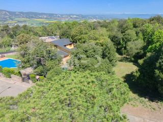 Terreny residencial a Calle del Pirineu 14