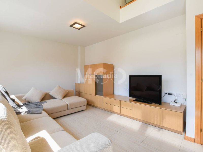 Foto 253cf073-1c04-4bdc-8d95-1c494cebc1b8. Dúplex amb calefacció aparcament a Calldetenes