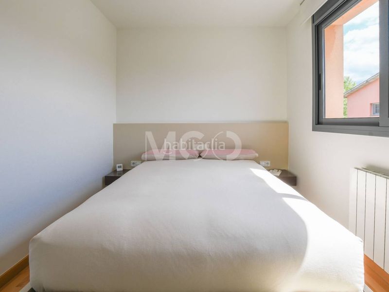 Foto 3be0437f-402f-4381-97d0-7e54cde30ff1. Dúplex amb calefacció aparcament a Calldetenes