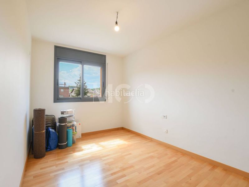 Foto 7ca34be3-db4d-4f6d-97c9-ff43107c19fa. Dúplex amb calefacció aparcament a Calldetenes