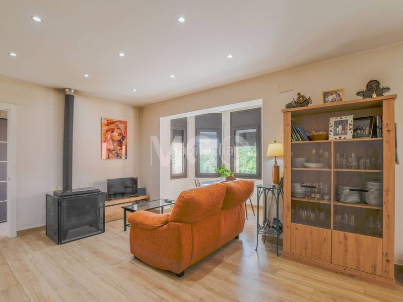 Foto d99a141e-ab4b-40c1-a8b2-b16b9fbc6be2. Casa a Masies de Voltregà (Les)