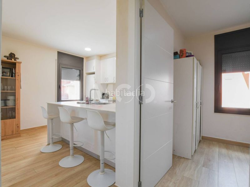 Foto e6c76399-fb31-4d80-8365-9097d989d7af. Casa a Masies de Voltregà (Les)