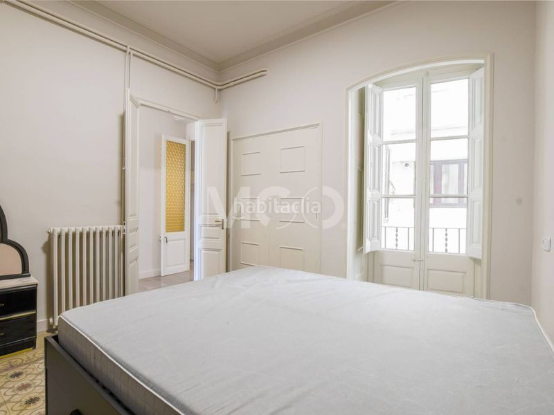 Foto 572a9154-9c97-4afd-b859-fe58391acc4b. Pis amb calefacció a Centre Vic