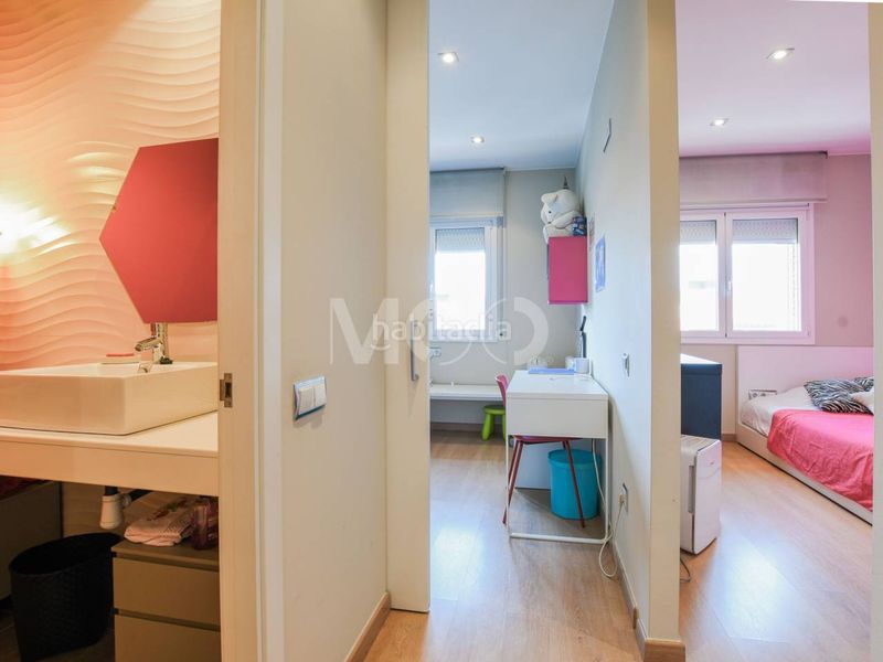 Foto 2bd99485-e994-4e59-b355-c19194911fbd. Casa a calle masies de roda 14 a Manlleu
