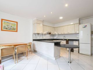 Flat  Calle arquebisbe alemany. Pis en venda al centre de vic