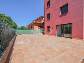 Flat  Calle lleida. Piso en venta en calldetenes