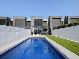 Maison à Santa Eugènia de Berga. Casa en venda a santa eugènia de berga