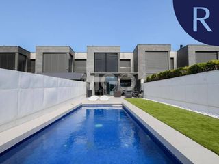 Casa a Santa Eugènia de Berga. Casa en venda a santa eugènia de berga