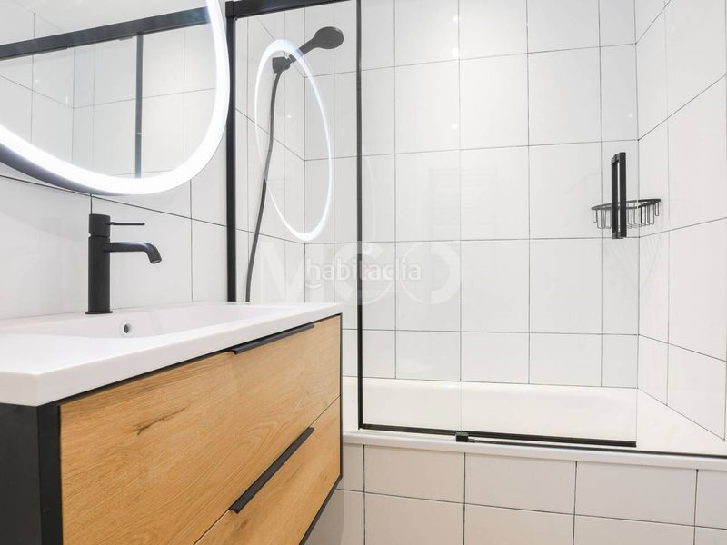 Foto 44bdd5df-228e-4880-83ce-a8f0530be490. Casa amb calefacció aparcament a Nord Vic