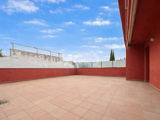 Pis  Avenida rafael casanova. Piso en venta en torelló