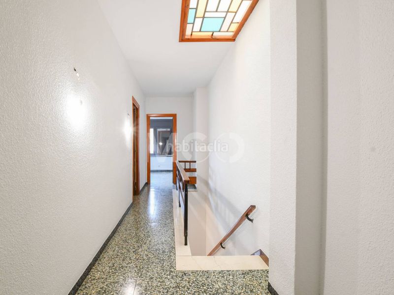 Foto 6fb30ecd-e22b-4758-a665-6982170fd460. Casa amb calefacció aparcament a Nord Vic