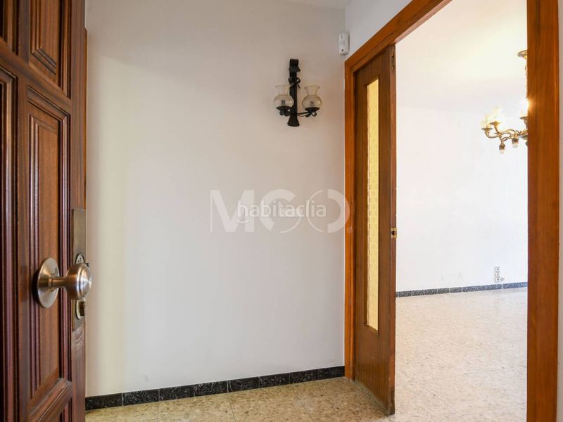 Foto 79b1e331-0c00-488f-a087-655885f97ee8. Casa amb calefacció aparcament a Nord Vic
