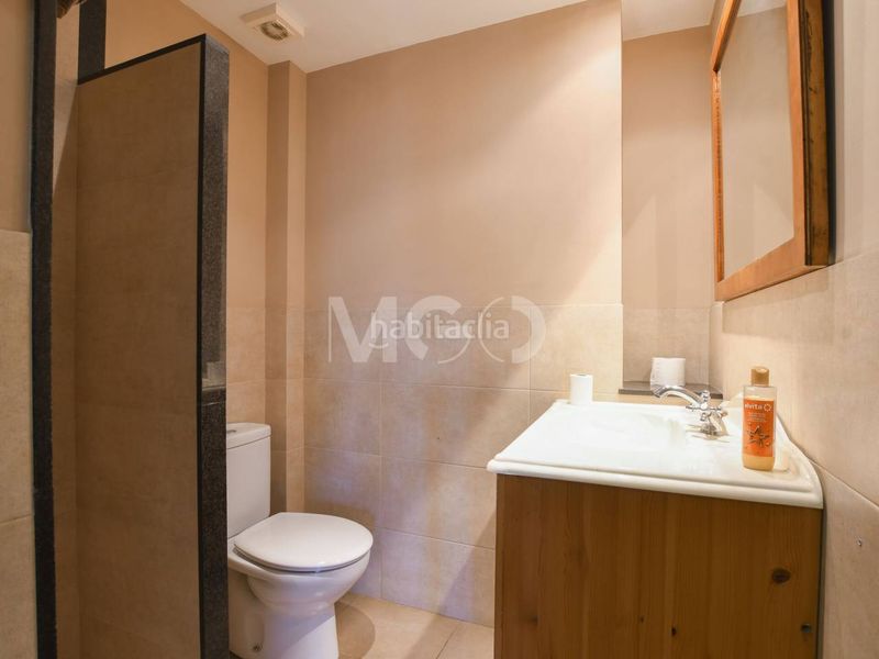 Foto 8a775c19-27e0-4d4d-834c-3f616cee9856. Casa amb calefacció aparcament a Nord Vic
