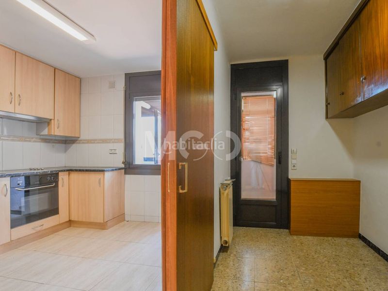 Foto aa9d5477-a0f3-4b40-aa74-4d822111f732. Casa amb calefacció aparcament a Nord Vic