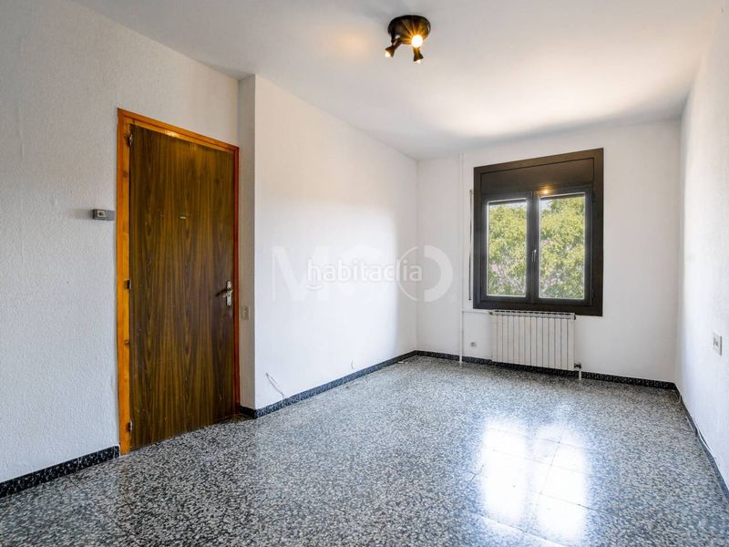 Foto efbc098a-7f7a-4d3e-9097-3e7d730a1f02. Casa amb calefacció aparcament a Nord Vic