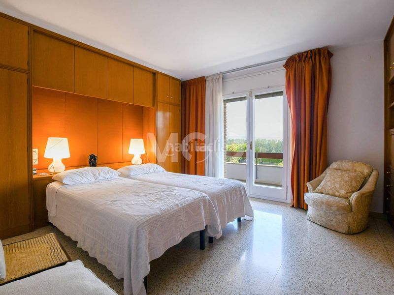 Foto 0b9c35b7-0e5e-47ca-8317-10ab4f7b23a6. Casa amb aparcament a Manlleu