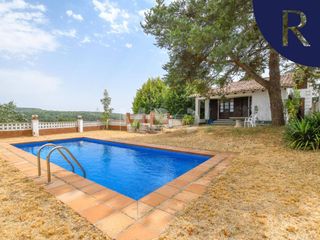 Casa  Calle de l´amargura. Casa en venta en perafita