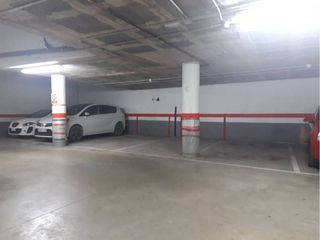 Parking coche  Calle batlle serrallonga