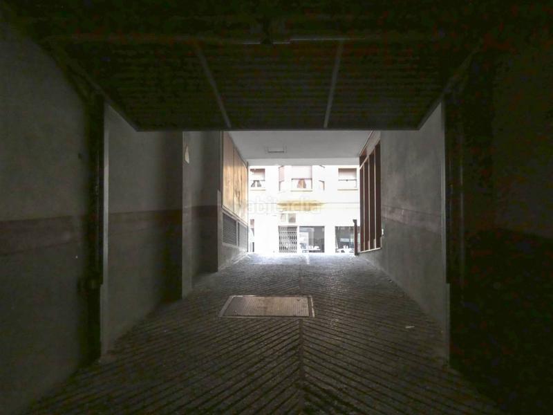 Foto 6b5cfbb4-3d3a-4b28-9f37-fd363837cbe3. Posto auto in jacint verdaguer 28 in Centre Vic