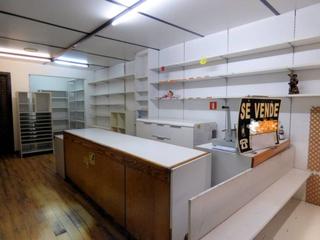 Local commercial  D´olot. Local comercial en venta en manlleu