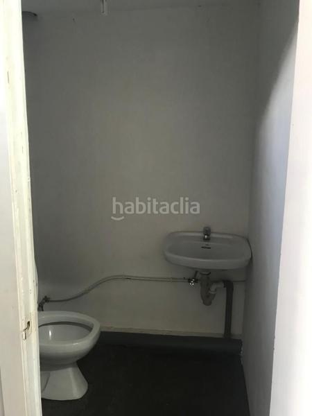 Foto 775ab909-d800-4d12-b57a-37baf5274c54. Local comercial local com. en venta en garcía barbón. en Vigo