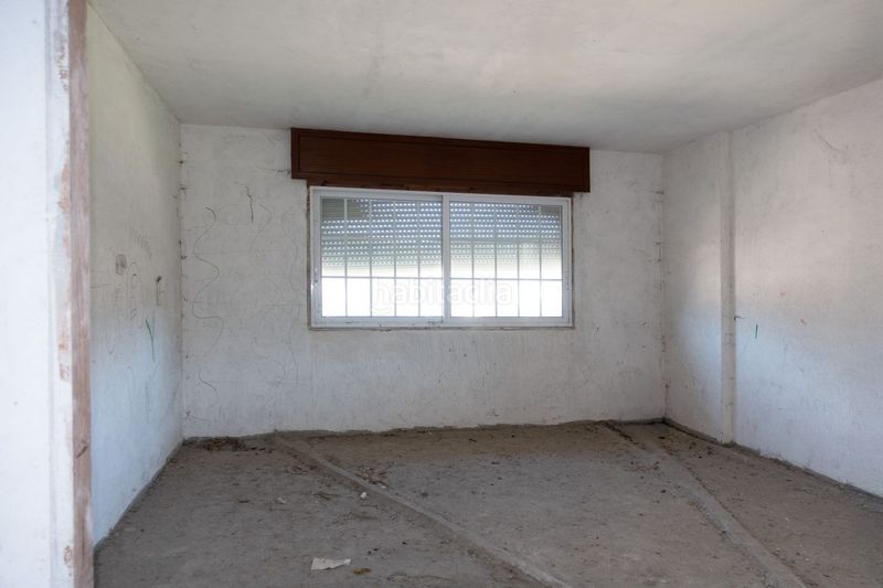 Foto 74022127-c5b3-4f1d-acea-cedc0a7d90b4. Xalet amb aparcament a Salceda de Caselas