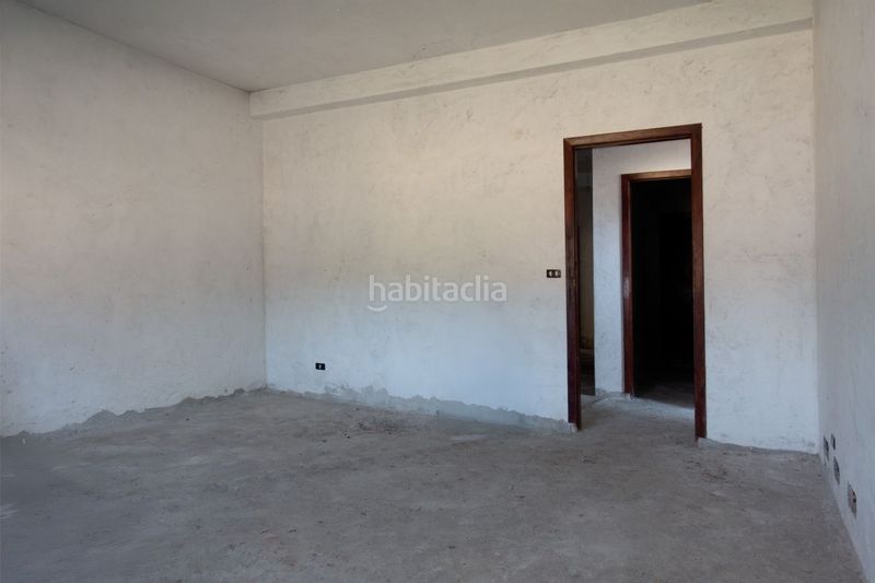 Foto 7e46b9b5-4625-4c1b-b928-9c31861c0eea. Xalet amb aparcament a Salceda de Caselas