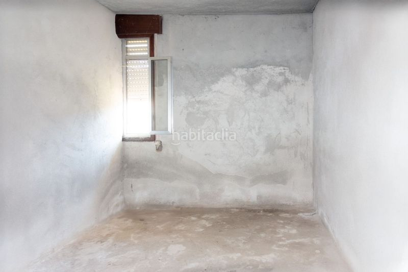 Foto ab302acf-4e23-49bd-8e4f-feabe31a443c. Xalet amb aparcament a Salceda de Caselas