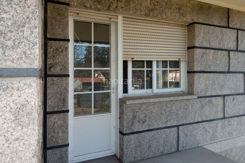 Foto ac18a89e-d6d3-46b7-86a3-ebb868a6131d. Xalet amb aparcament a Salceda de Caselas