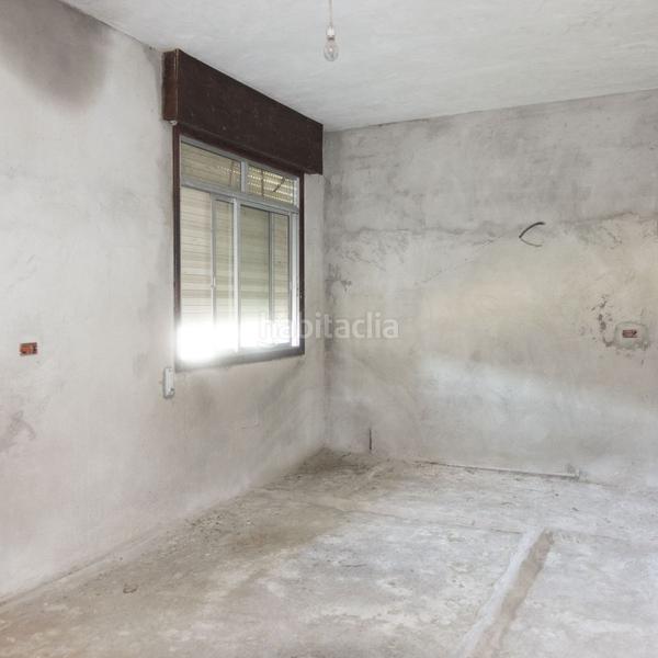 Foto 90a166c4-f251-4801-8e47-77d5ba74e1c3. Chalet con parcheggio in Porriño (O)