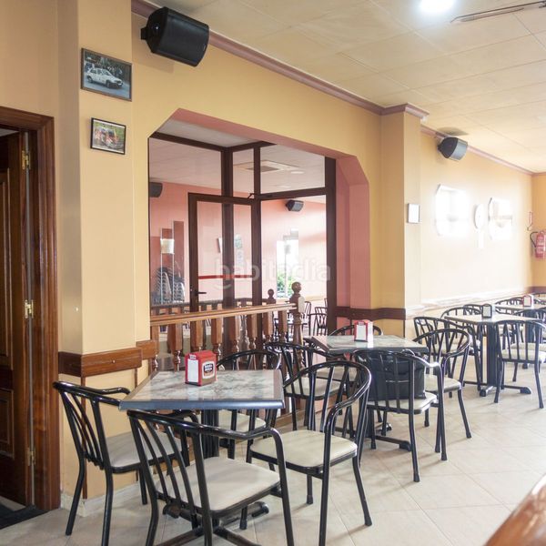 Foto 4b3dc4be-e6a5-4dd4-9401-798f48ae81da. Local comercial a Mos