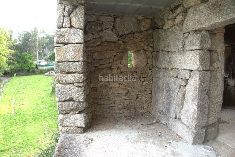 Foto adaeb445-d650-47cc-a16d-cbc2a19442de. Casa amb aparcament a Salceda de Caselas