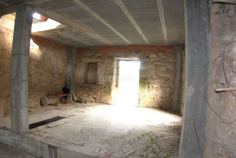 Foto b0e010a5-d2b1-4869-b7a6-fd7a31ba5716. Casa amb aparcament a Salceda de Caselas