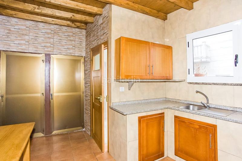 Foto 47c86ab6-a358-42ee-9914-e52e55cdd02c. Casa  en venta en vilardevos, 8 dormitorios. en Vilamarín