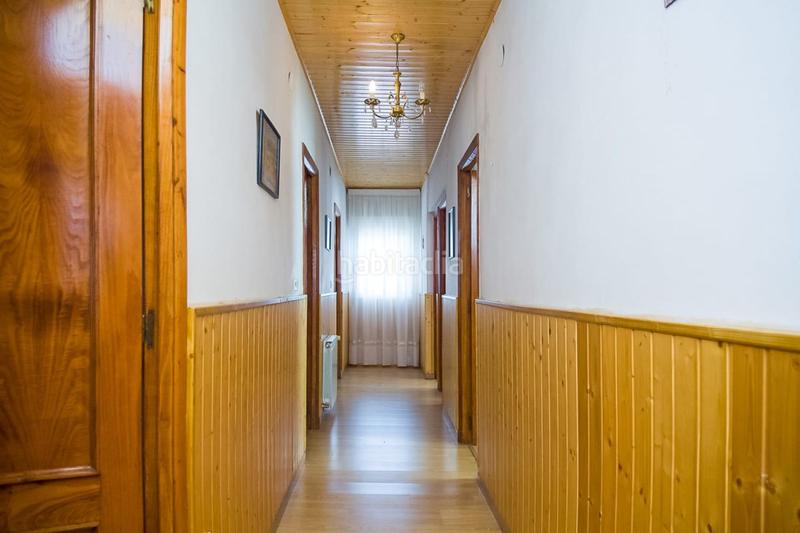 Foto b057d166-1bc5-44f8-aa8a-8d187b9364b6. Casa  en venta en vilardevos, 8 dormitorios. en Vilamarín